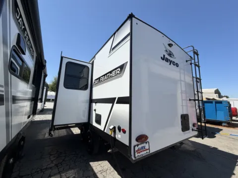 More photos of 2027 Jayco Jay-Feather 18RBF at Valley RV Supercenter, WA