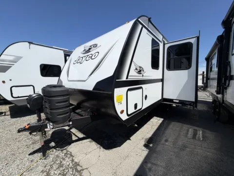 Another view of 2027 Jayco Jay-Feather 18RBF for sale in Kent, WA at Valley RV Supercenter