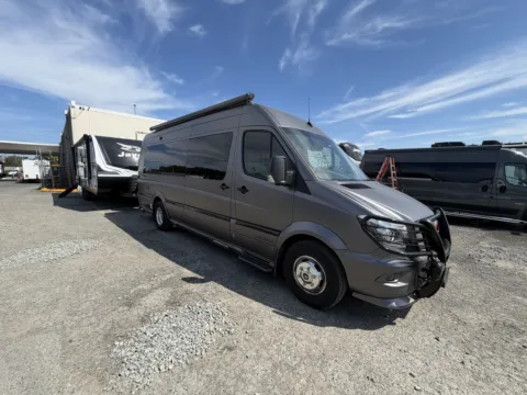 2015 Airstream Sprinter 3500