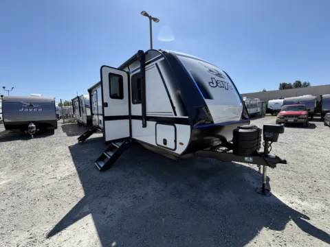 Gray 2027 Jayco Jay-Feather 23MBD for sale in Kent, WA
