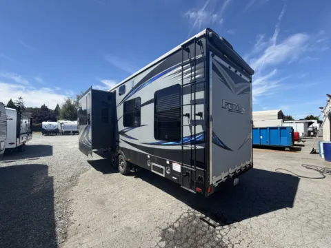 Another view of 2017 Keystone Rv Fuzion 385 for sale in Kent, WA at Valley RV Supercenter