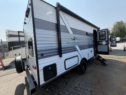 More photos of 2027 Jayco Jay-Flight 197MBW at Valley RV Supercenter, WA