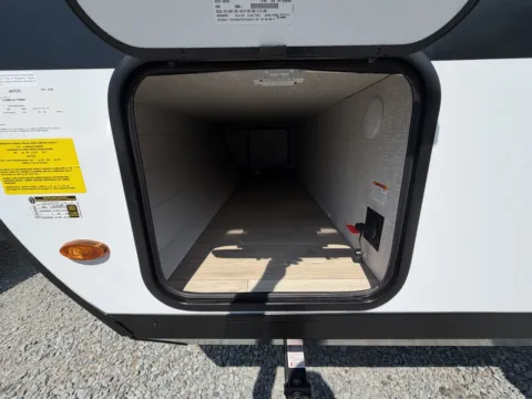 More photos of 2027 Jayco Jay-Feather Air 16RB at Valley RV Supercenter, WA