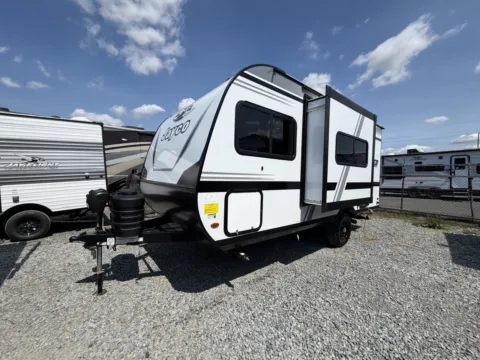 Another view of 2027 Jayco Jay-Feather Air 16RB for sale in Kent, WA at Valley RV Supercenter