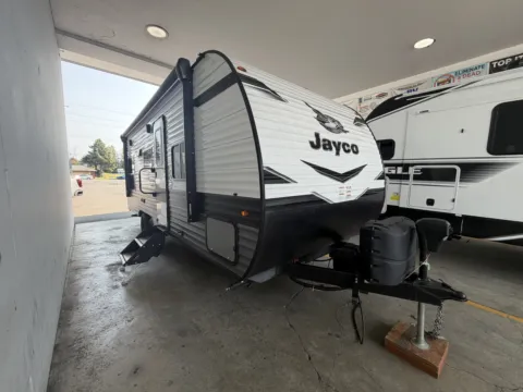 Unknown 2024 Jayco Jay-Flight SLX 210QBW for sale in Kent, WA