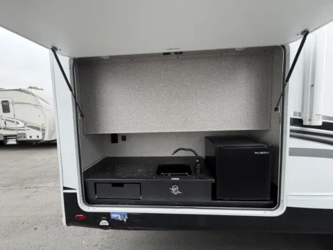 More photos of 2022 Jayco Eagle HT 29.5BHDS at Valley RV Supercenter, WA
