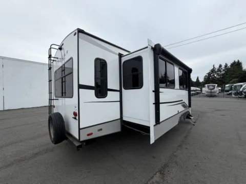More photos of 2025 Keystone RV Cougar 29RLPWE at Valley RV Supercenter, WA