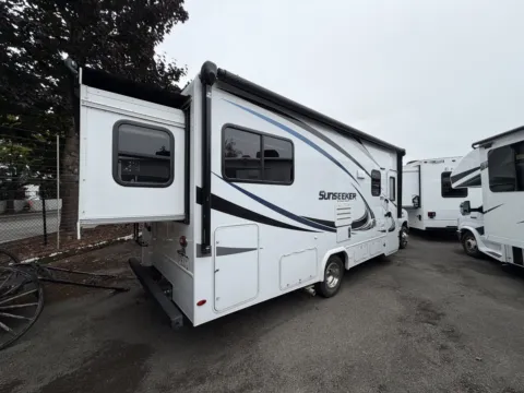 More photos of 2018 Forest River Sunseeker 2500TS at Valley RV Supercenter, WA