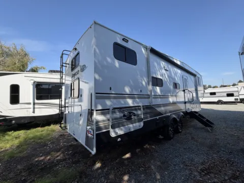 More photos of 2027 Jayco Eagle 29DDB at Valley RV Supercenter, WA