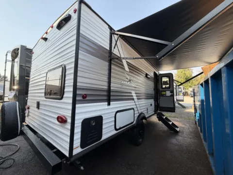 More photos of 2027 Jayco Jay-Flight Baja 197MBW at Valley RV Supercenter, WA