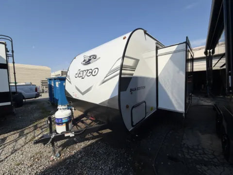 Another view of 2027 Jayco Jay-Flight Baja 197MBW for sale in Kent, WA at Valley RV Supercenter