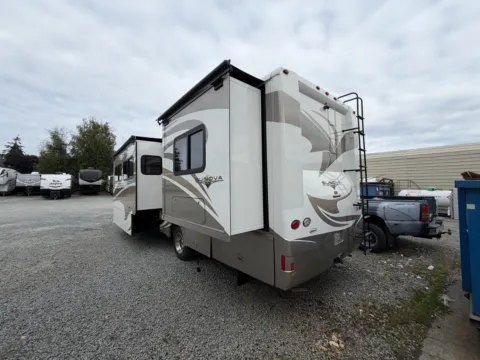 Another view of 2011 Itasca SUNOVA 31E for sale in Kent, WA at Valley RV Supercenter