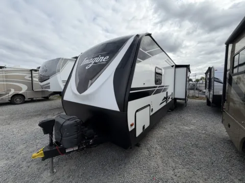 Photos of 2022 Grand Design IMAGINE 3100RD for sale in Kent, WA at Valley RV Supercenter