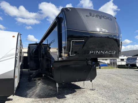 Unknown 2027 Jayco Pinnacle 38FBRK for sale in Kent, WA
