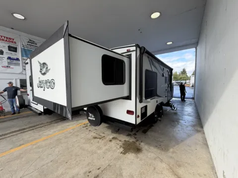 More photos of 2017 Jayco JAYFEATHER X213 at Valley RV Supercenter, WA