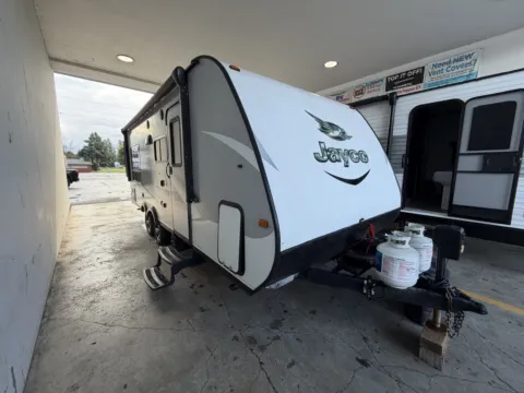 Unknown 2017 Jayco JAYFEATHER X213 for sale in Kent, WA