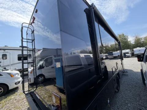More photos of 2027 Jayco Greyhawk 27U at Valley RV Supercenter, WA