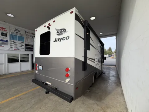 More photos of 2023 Jayco Melbourne 24L at Valley RV Supercenter, WA