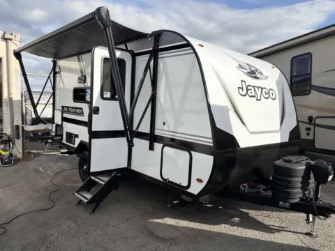 Gray 2027 Jayco Jay Feather Air 16RB for sale in Kent, WA