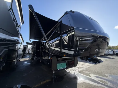 Unknown 2027 Jayco Pinnacle 36FBTS for sale in Kent, WA