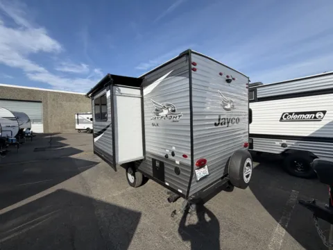 Another view of 2021 Jayco Jay-Flight 183RBW for sale in Kent, WA at Valley RV Supercenter