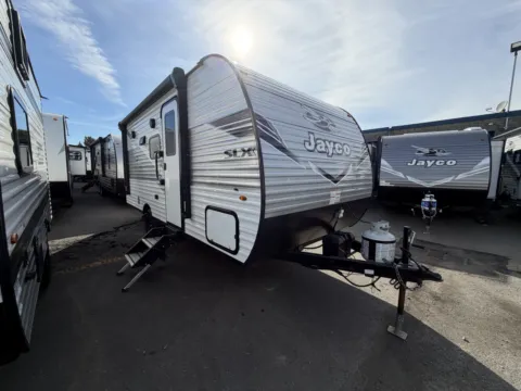 Unknown 2025 Jayco Jay-Flight 175BHW for sale in Kent, WA