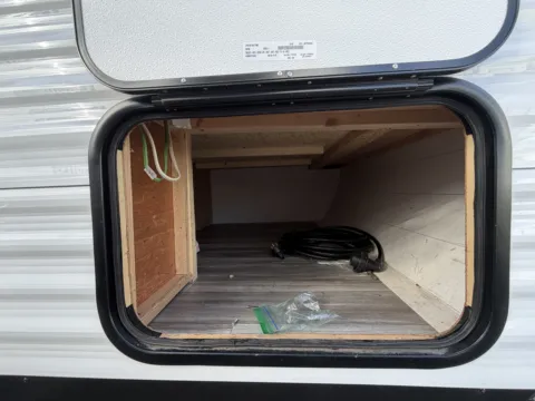 More photos of 2025 Jayco Jay-Flight 175BHW at Valley RV Supercenter, WA
