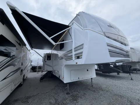 Unknown 2027 Jayco Eagle 321RSTS for sale in Kent, WA