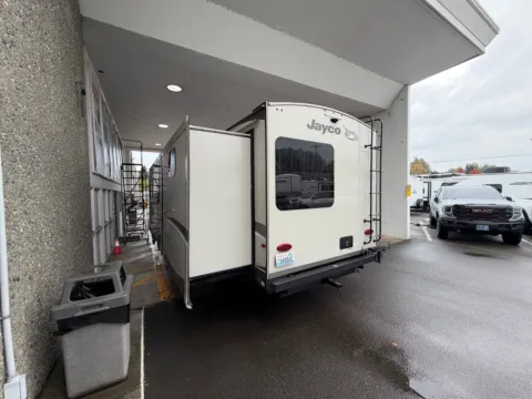 Another view of 2018 Jayco Eagle 324BHTS for sale in Kent, WA at Valley RV Supercenter