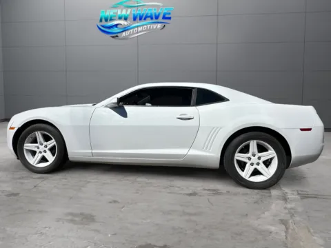 Photos of 2011 Chevrolet Camaro 1LT for sale in Denver, CO at New Wave Automotive
