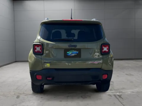 More photos of 2015 Jeep Renegade TRAILHAWK at New Wave Automotive, CO