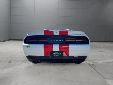 More photos of 2019 Dodge Challenger SXT at New Wave Automotive, CO