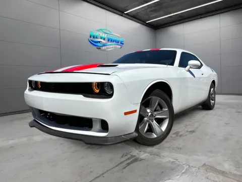 White 2019 Dodge Challenger SXT for sale in Denver, CO