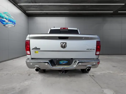More photos of 2018 Ram 1500 Big Horn Crew Cab 4x4 5'7" Box at New Wave Automotive, CO