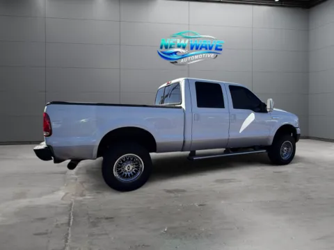 More photos of 2006 FORD F350 Lariat at New Wave Automotive, CO