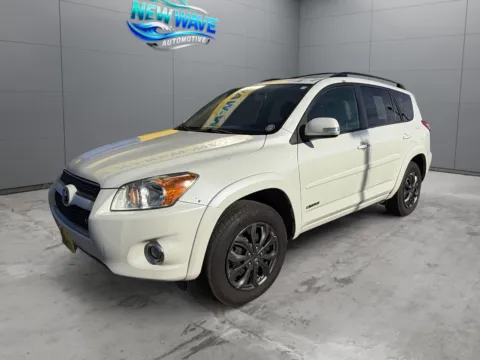 White 2009 Toyota RAV4 Limited V6 for sale in Denver, CO