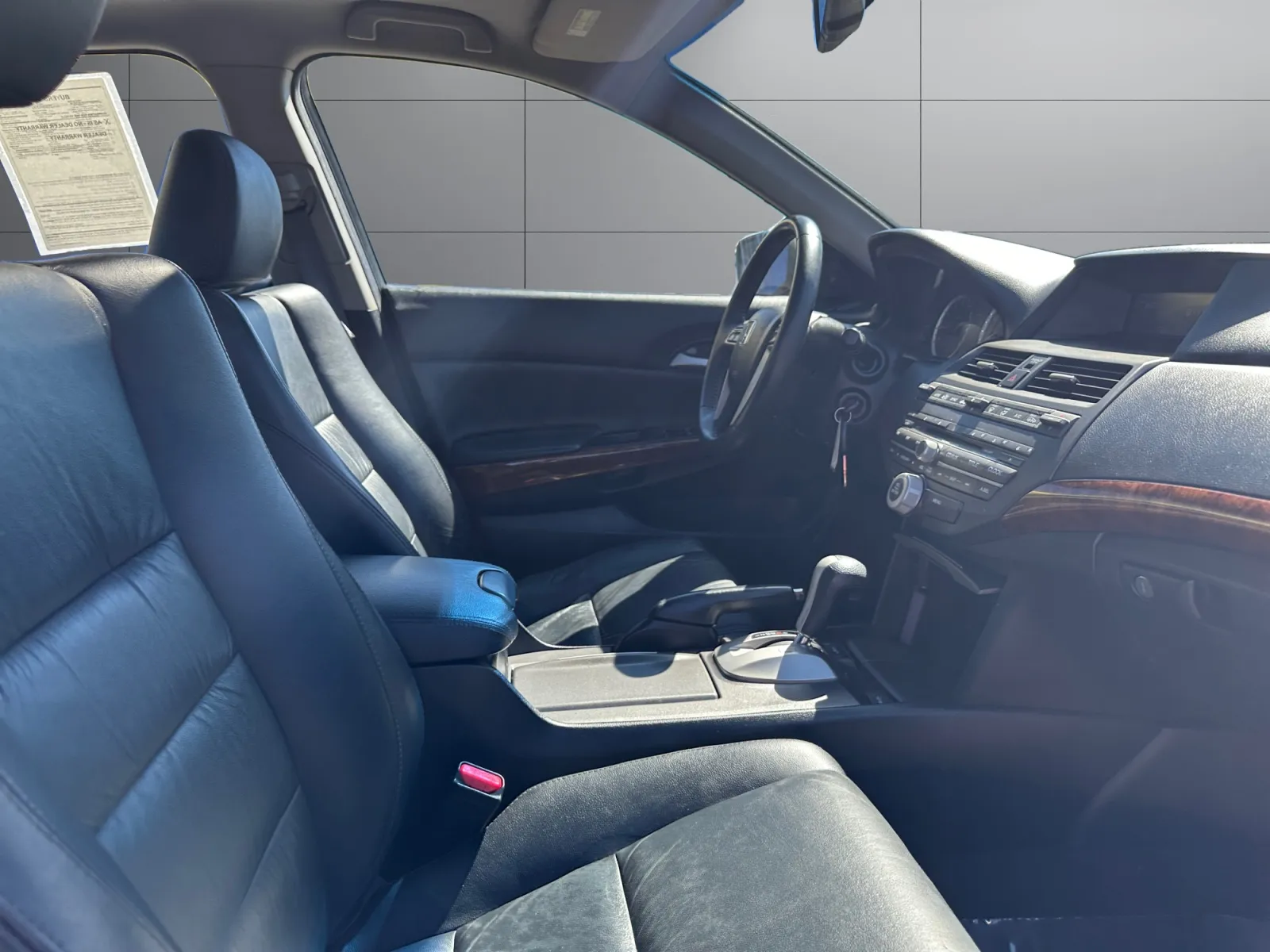2011 Honda Accord EX-L - Photo 16