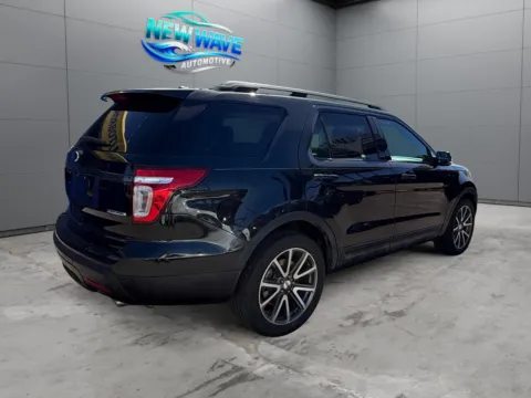 More photos of 2015 Ford Explorer XLT at New Wave Automotive, CO
