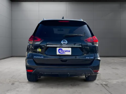 More photos of 2018 Nissan Rogue SV at New Wave Automotive, CO