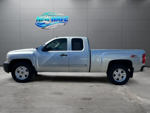 Photos of 2013 Chevrolet Silverado 1500 LT for sale in Denver, CO at New Wave Automotive