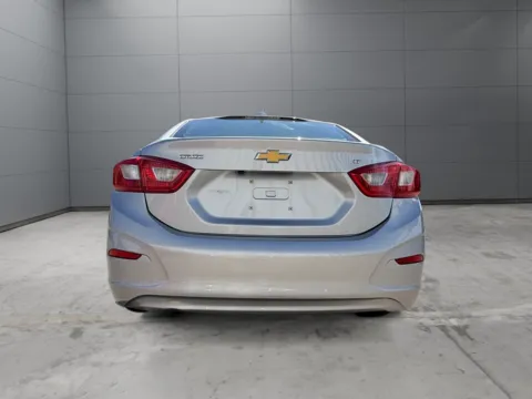 More photos of 2017 Chevrolet Cruze LT Auto at New Wave Automotive, CO