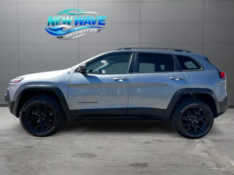 Photos of 2016 Jeep Cherokee Trailhawk for sale in Denver, CO at New Wave Automotive