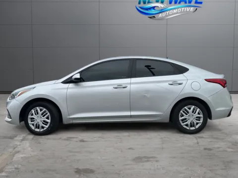 Photos of 2022 Hyundai Accent SE for sale in Denver, CO at New Wave Automotive