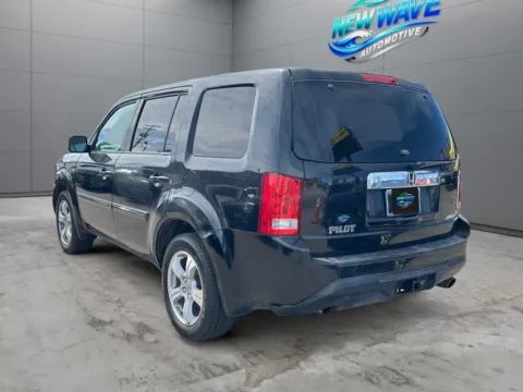 Another view of 2014 Honda Pilot EX-L for sale in Denver, CO at New Wave Automotive