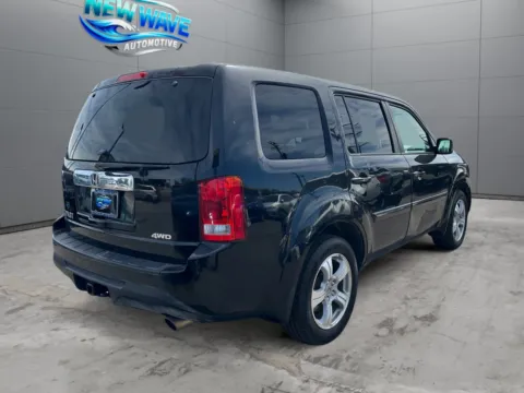 More photos of 2014 Honda Pilot EX-L at New Wave Automotive, CO