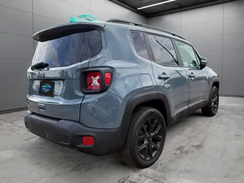 More photos of 2018 JEEP RENEGADE Altitude at New Wave Automotive, CO