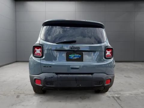 More photos of 2018 JEEP RENEGADE Altitude at New Wave Automotive, CO