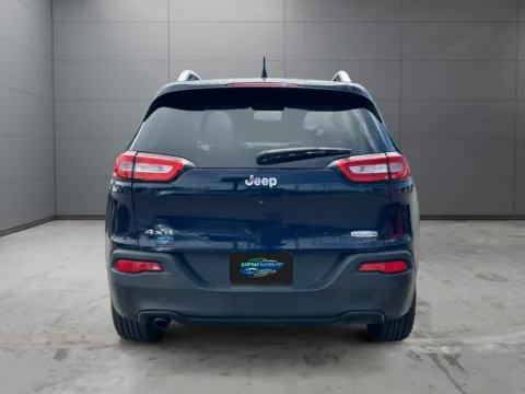 More photos of 2015 Jeep Cherokee Latitude at New Wave Automotive, CO