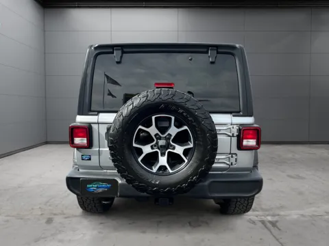 More photos of 2020 Jeep Wrangler Unlimited Sport S 4x4 at New Wave Automotive, CO