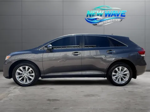 Photos of 2014 Toyota Venza XLE for sale in Denver, CO at New Wave Automotive
